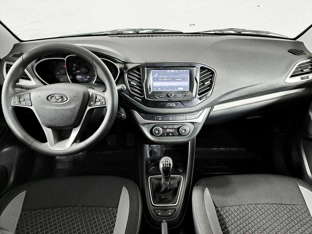 Lada (ВАЗ) Vesta б/у, 2017, Механическая. Фото: #8