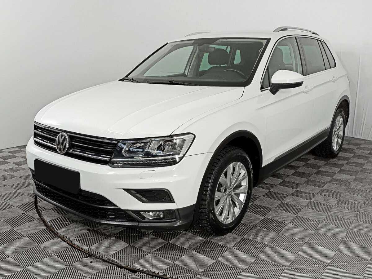Volkswagen Tiguan б/у, 2017, Роботизированная. Посмотреть фото