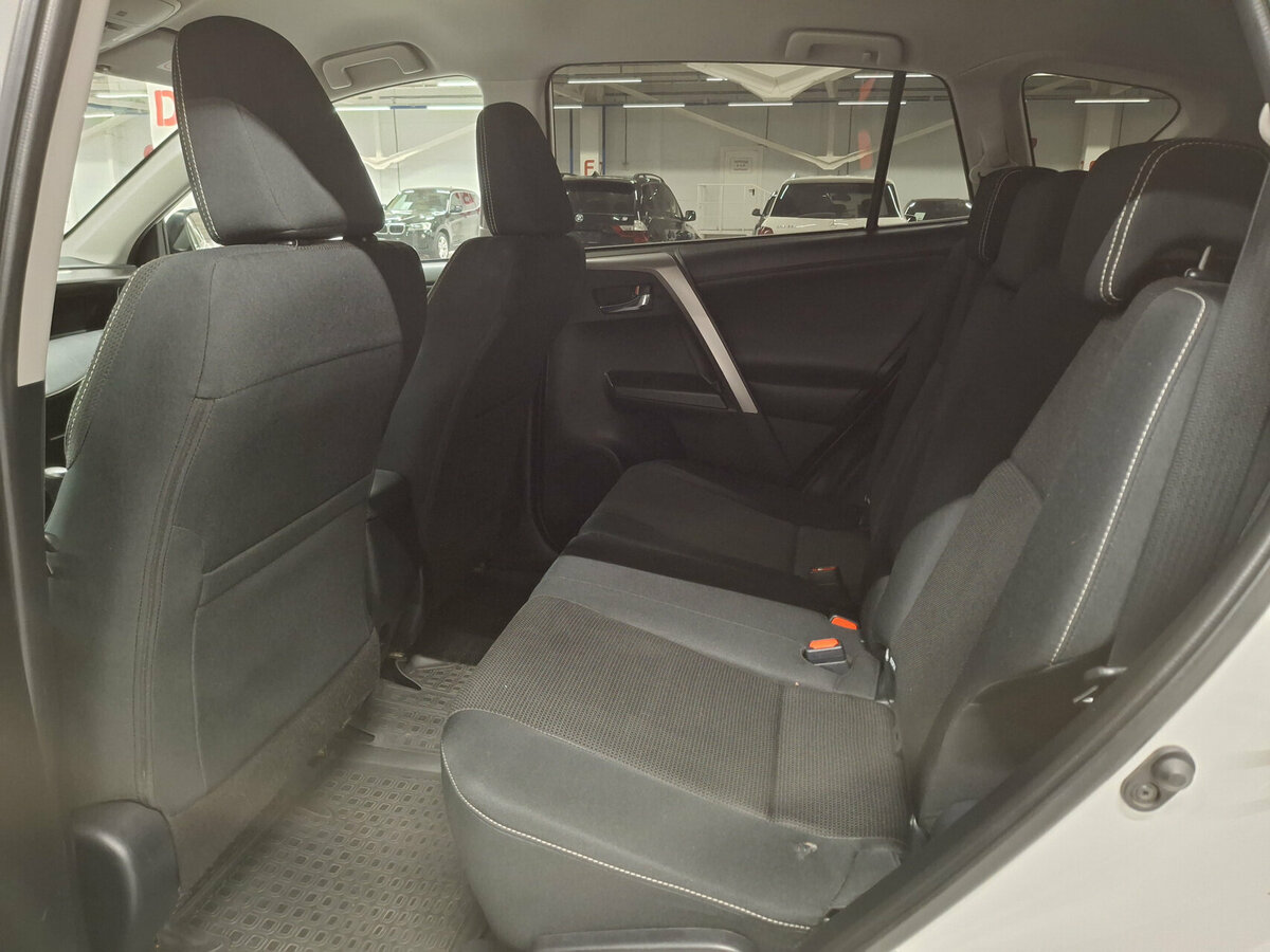 Toyota RAV4 б/у, 2016, Вариатор. Фото: #11