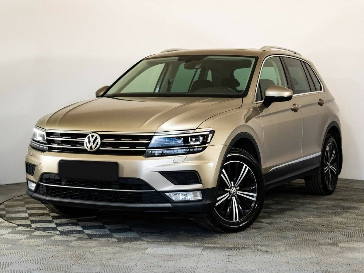 Volkswagen Tiguan б/у, 2017, Роботизированная. Фото: #0