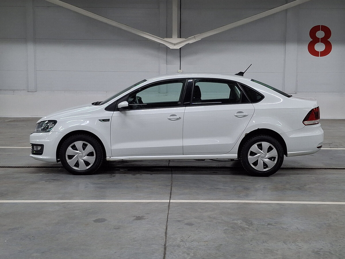 Volkswagen Polo б/у, 2019, Автоматическая. Фото: #7