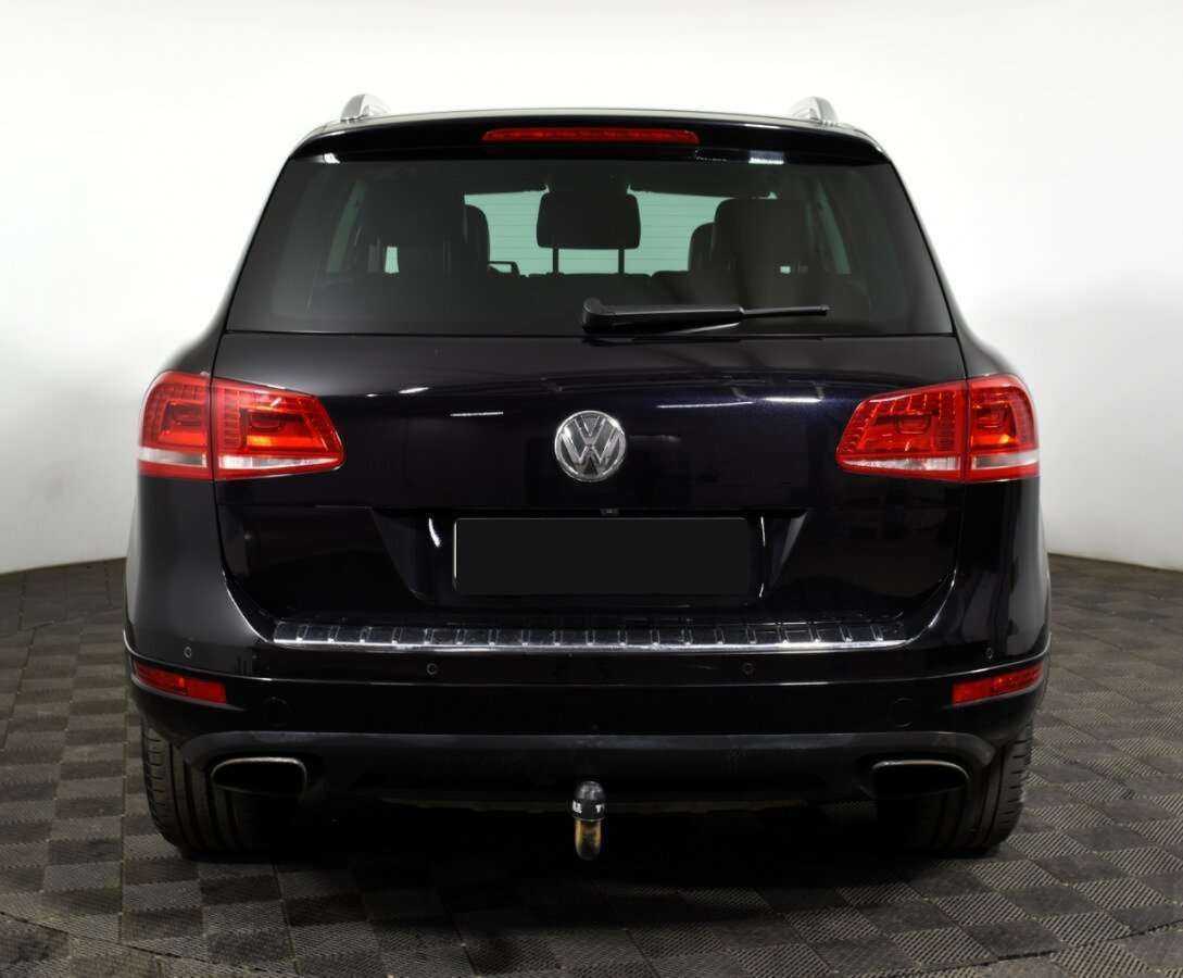 Volkswagen Touareg б/у, 2012, Автоматическая. Фото: #4