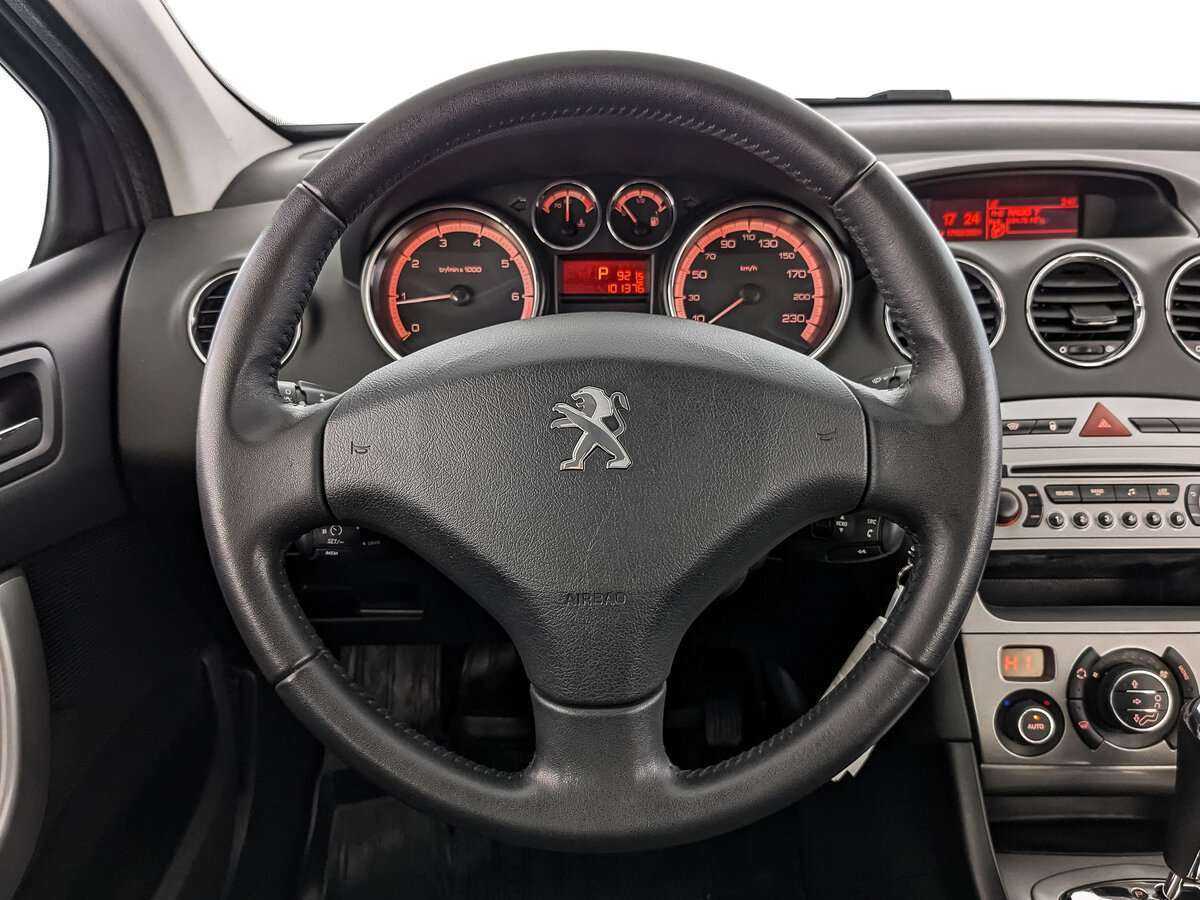 Peugeot 408 б/у, 2013, Автоматическая. Фото: #21