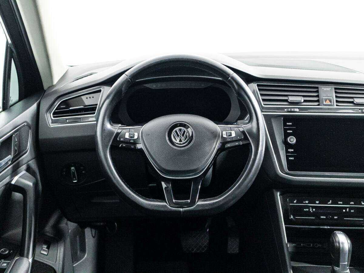 Volkswagen Tiguan б/у, 2018, Роботизированная. Фото: #18