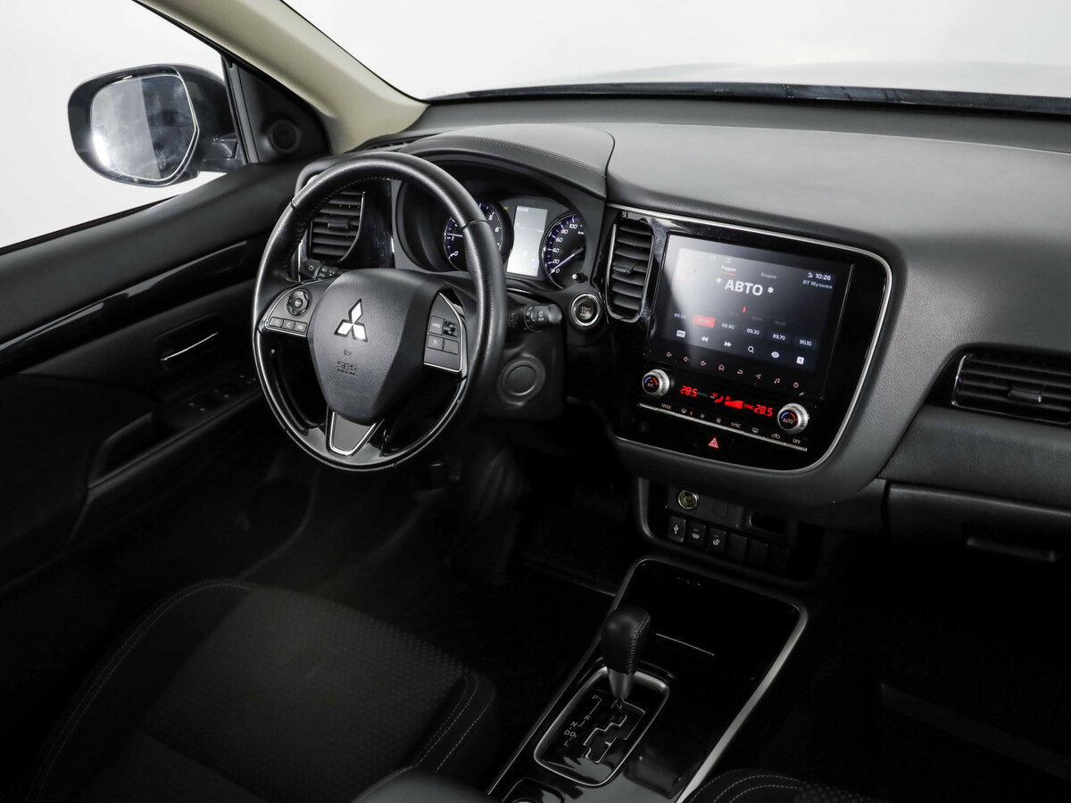 Mitsubishi Outlander б/у, 2021, Вариатор. Фото: #8