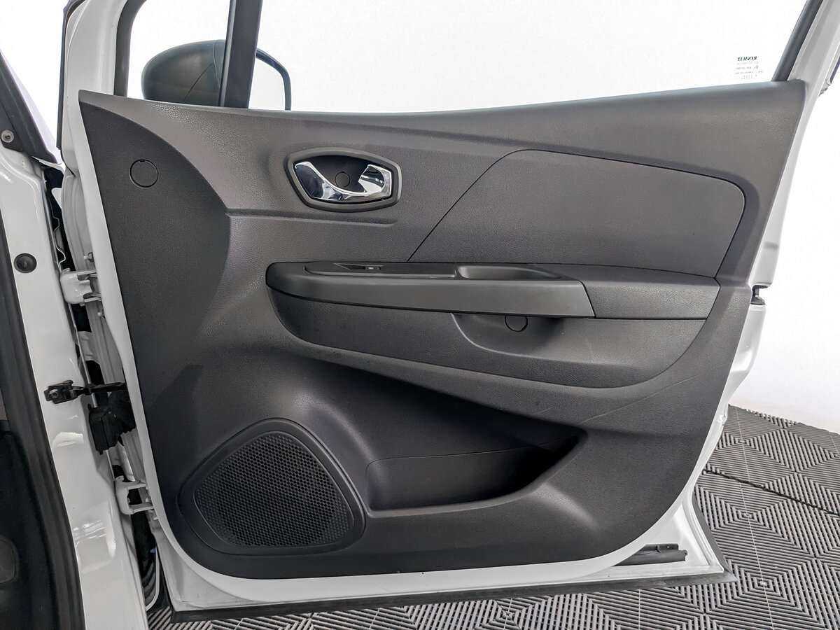 Renault Kaptur б/у, 2018, Вариатор. Фото: #21