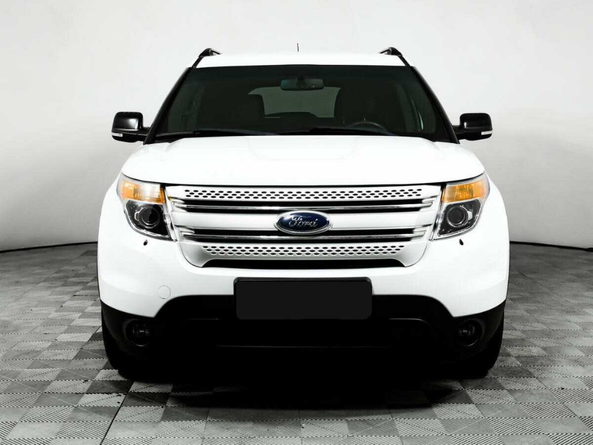 Ford Explorer б/у, 2013, Автоматическая. Фото: #1