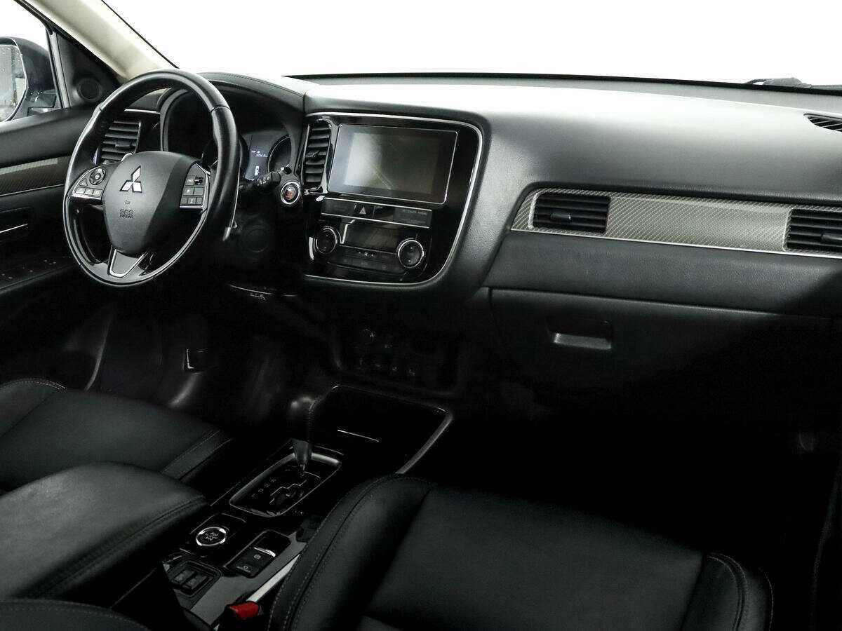 Mitsubishi Outlander б/у, 2019, Автоматическая. Фото: #8