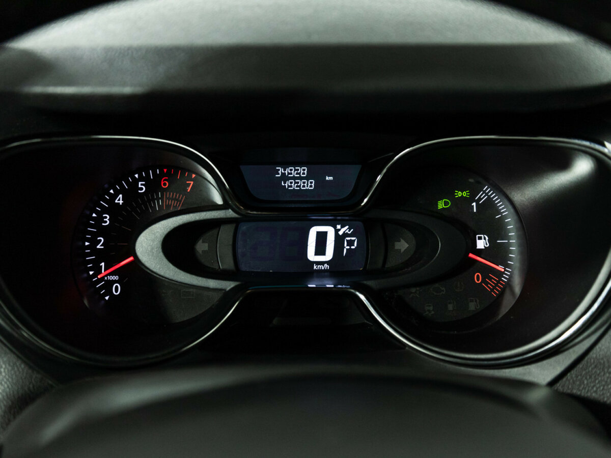 Renault Kaptur б/у, 2018, Вариатор. Фото: #11