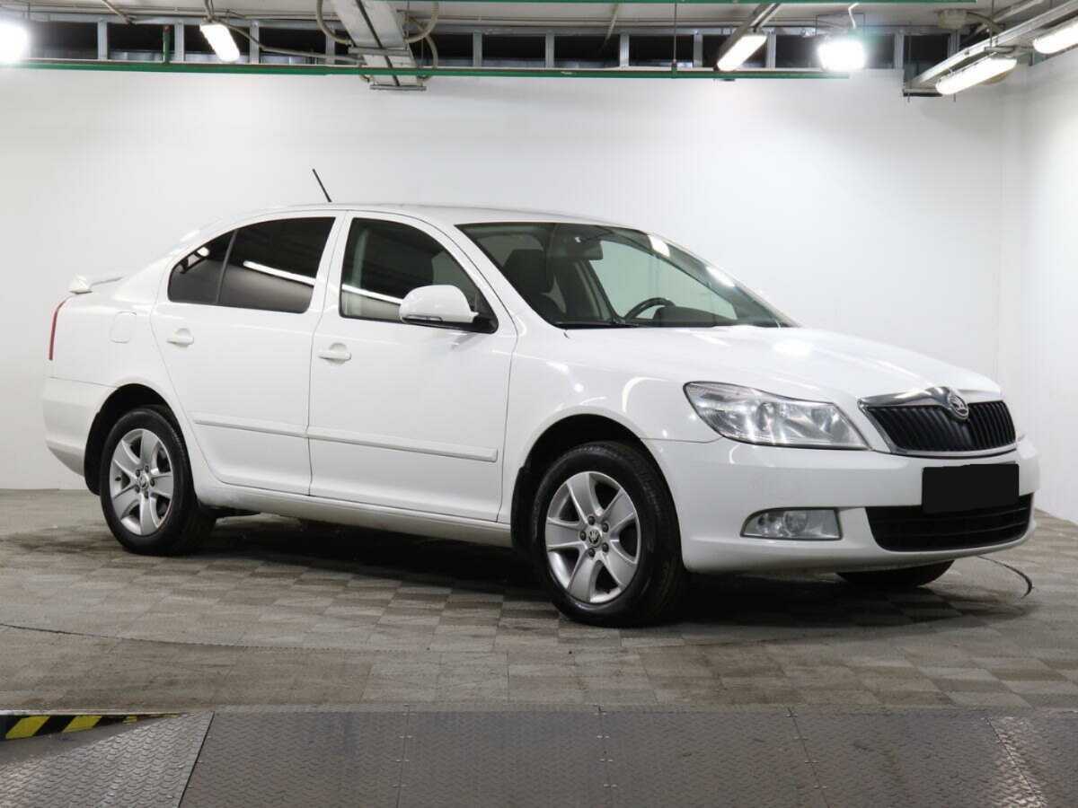 Skoda Octavia б/у, 2013, Автоматическая. Фото: #2