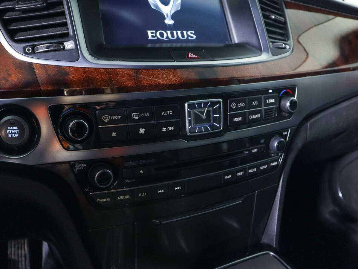 Hyundai Equus б/у, 2014, Автоматическая. Фото: #21