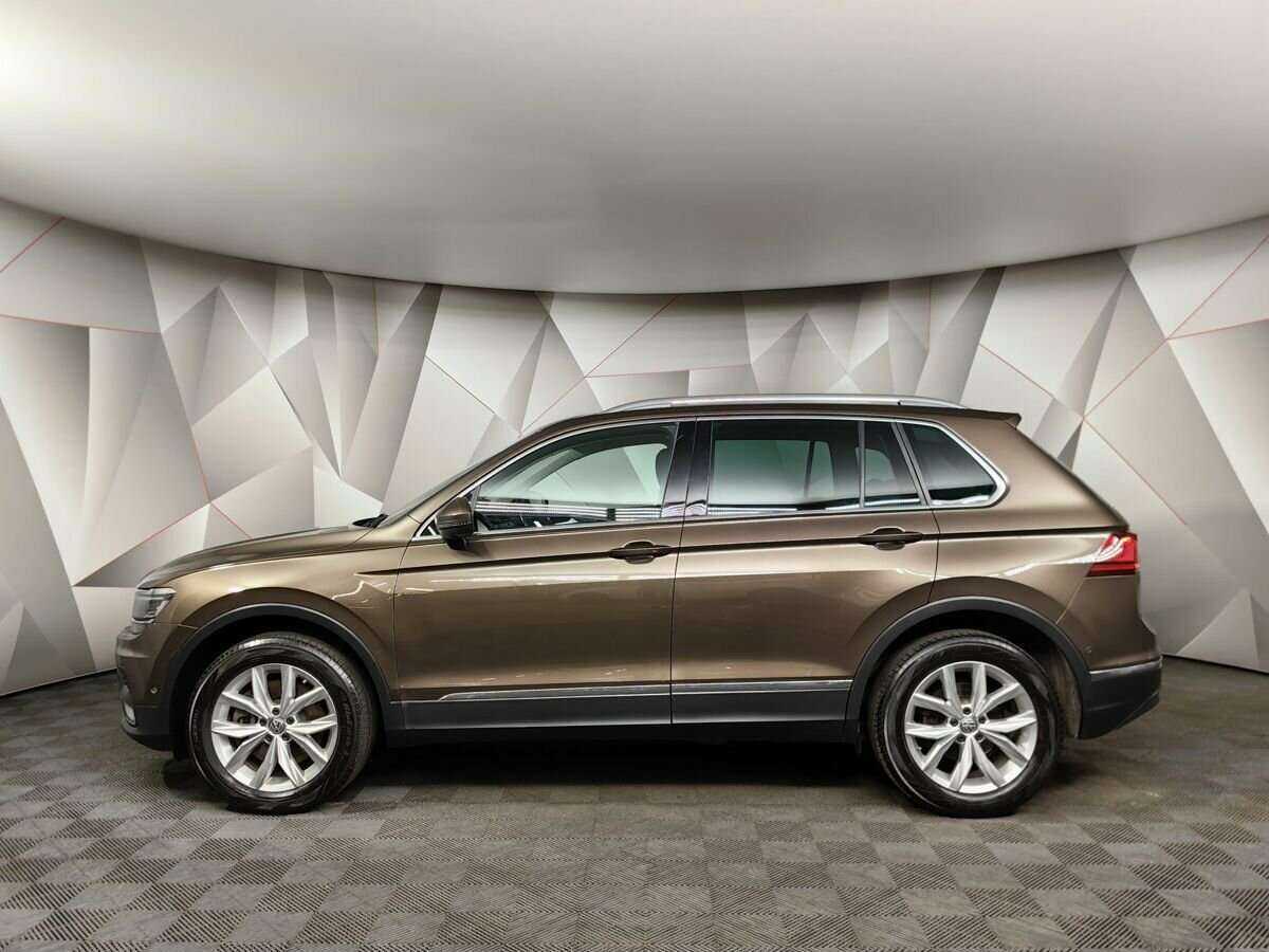 Volkswagen Tiguan б/у, 2017, Роботизированная. Фото: #4