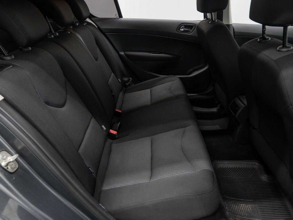 Peugeot 408 б/у, 2013, Автоматическая. Фото: #8