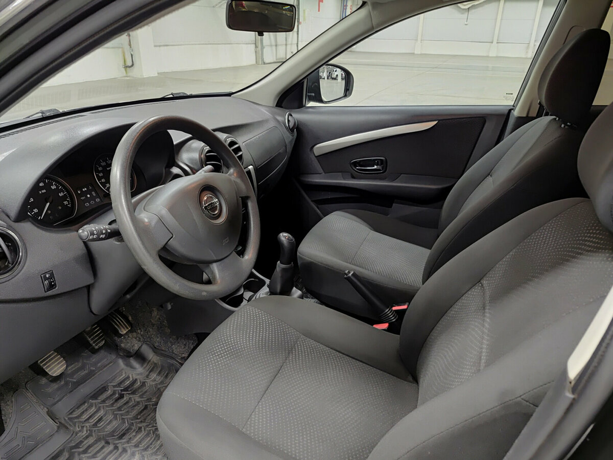 Nissan Almera б/у, 2015, Механическая. Фото: #14