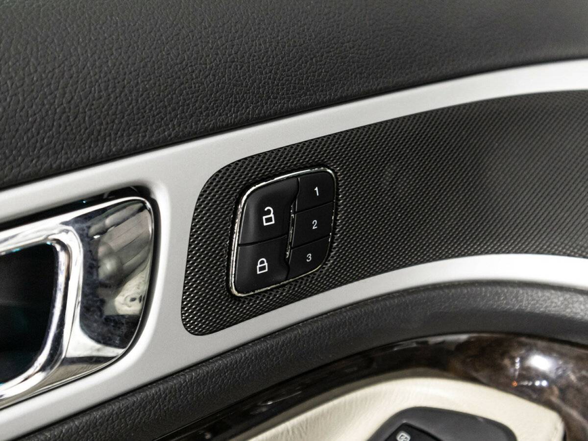 Ford Explorer б/у, 2012, Автоматическая. Фото: #14
