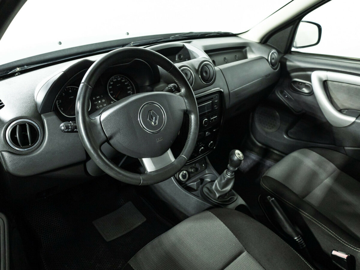 Renault Duster б/у, 2013, Механическая. Фото: #10