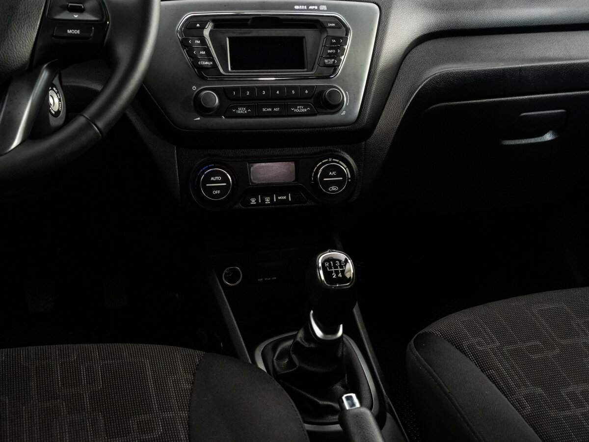Kia Rio б/у, 2012, Механическая. Фото: #10