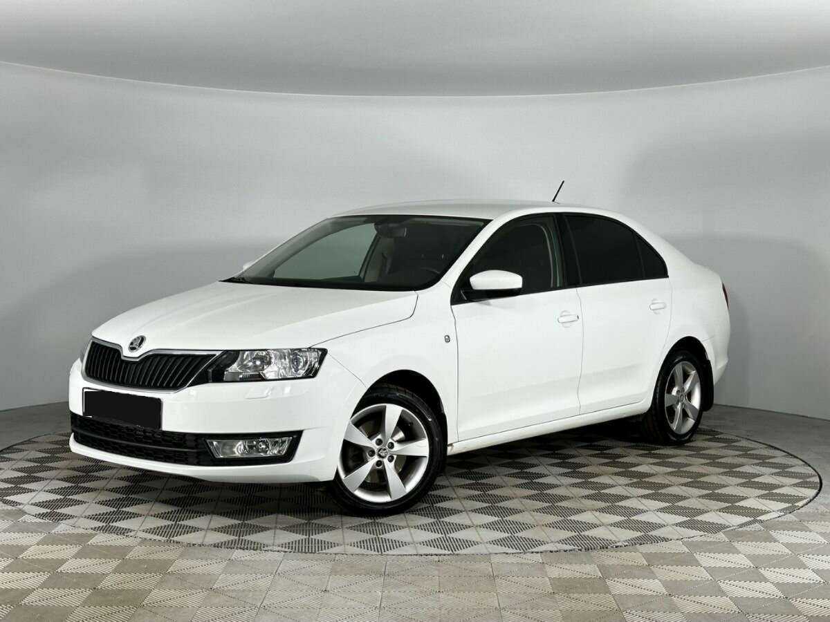 Skoda Rapid б/у, 2016, Роботизированная. Посмотреть фото