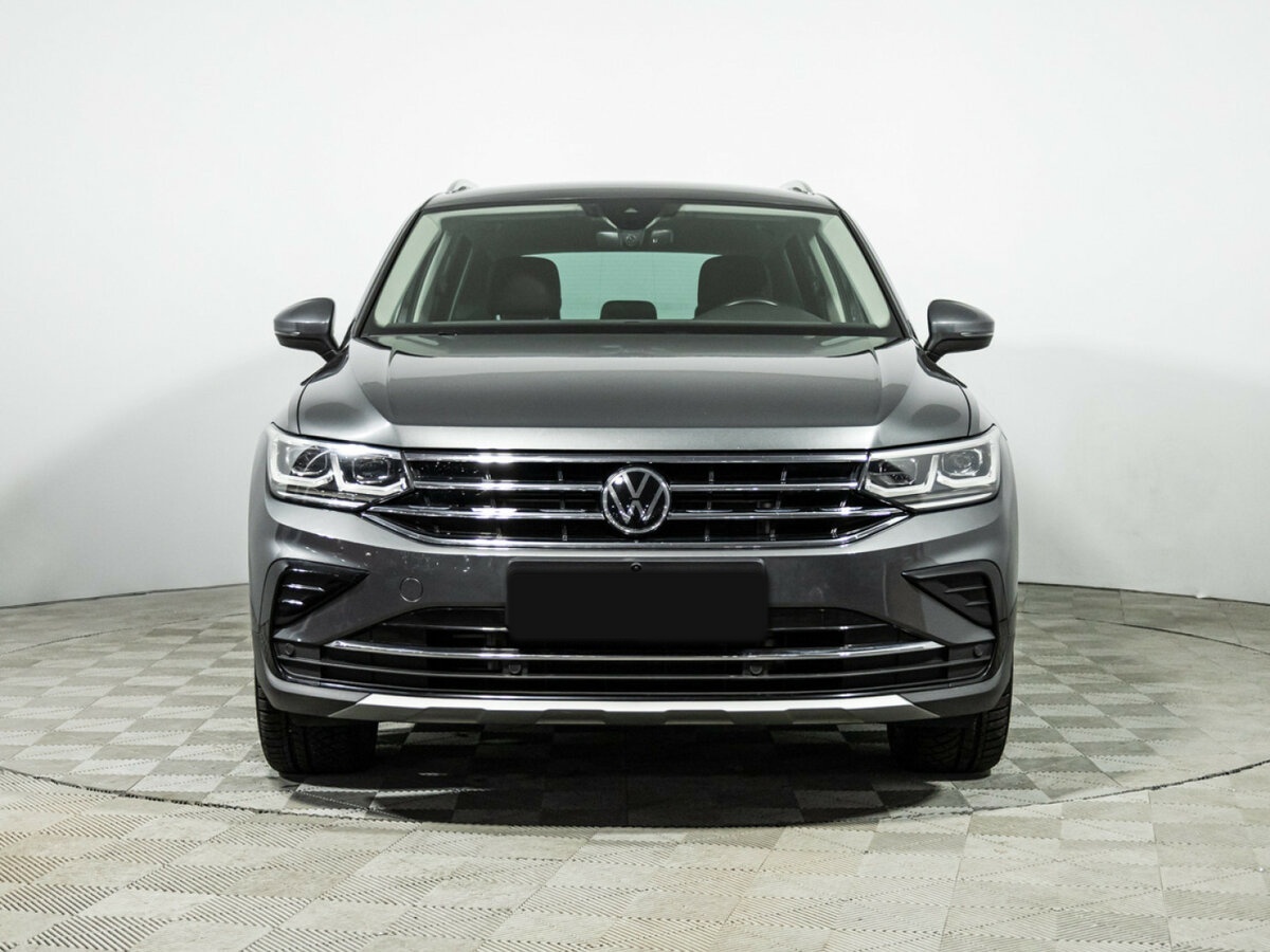 Volkswagen Tiguan б/у, 2020, Роботизированная. Фото: #1
