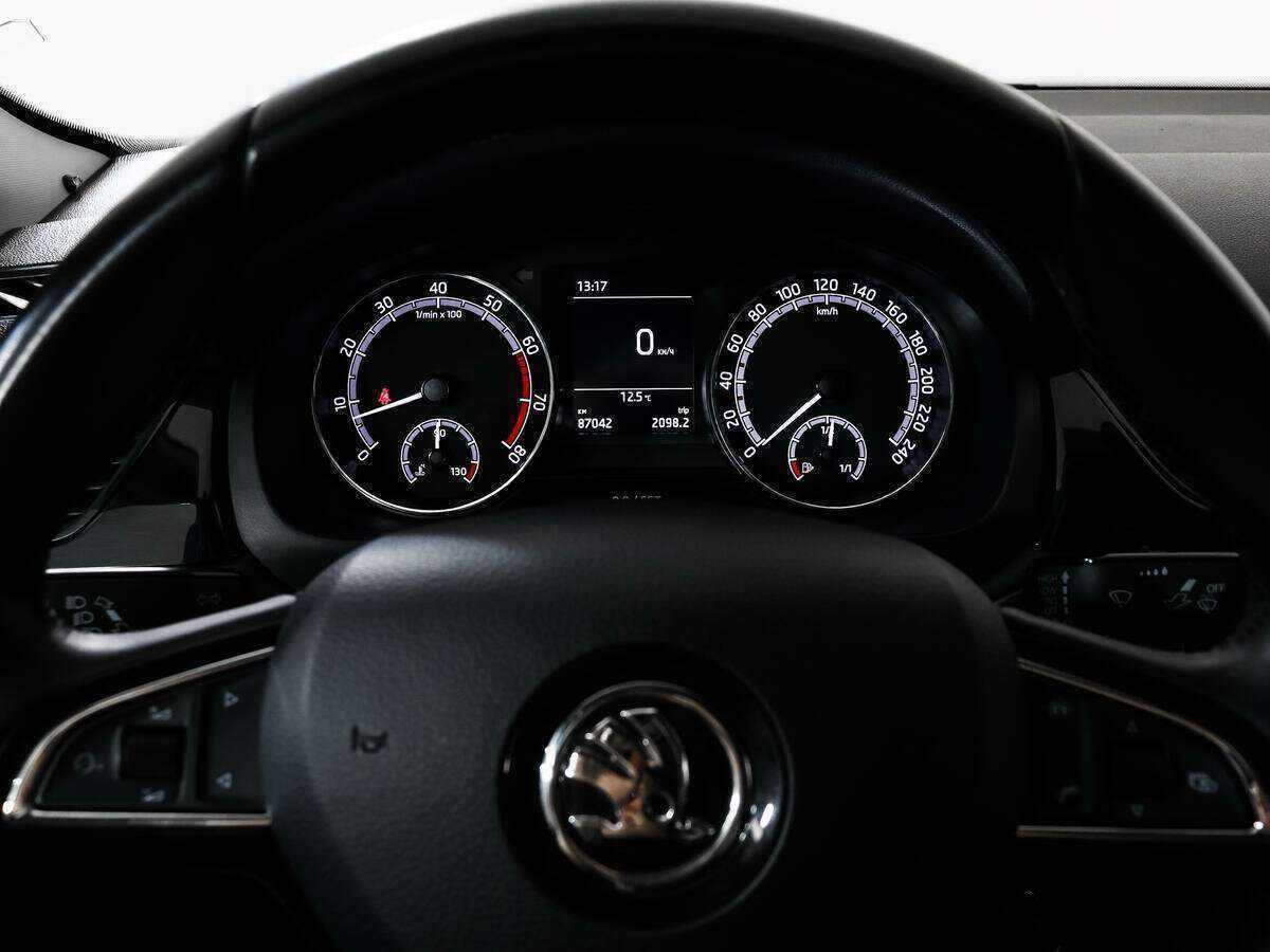 Skoda Rapid б/у, 2017, Механическая. Фото: #12