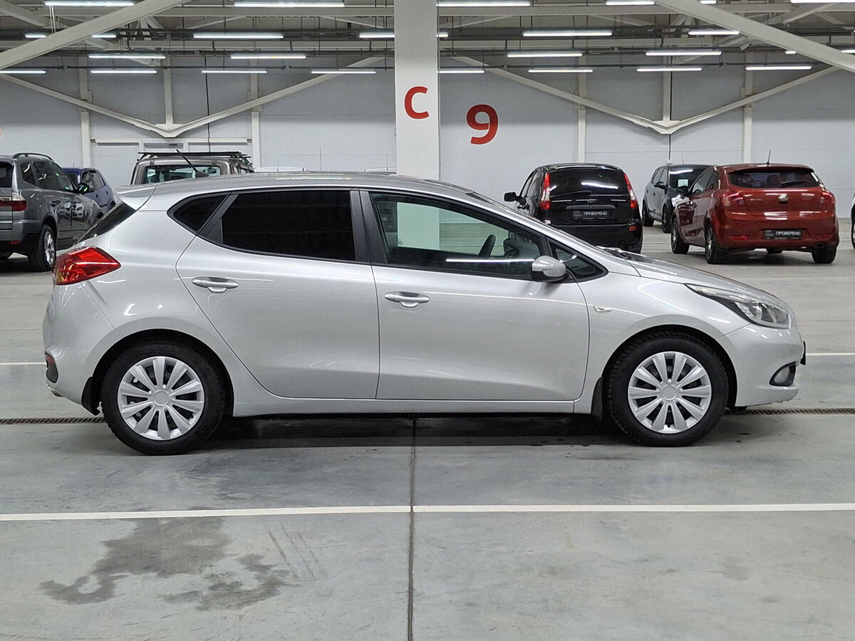 Kia Ceed б/у, 2013, Механическая. Фото: #3