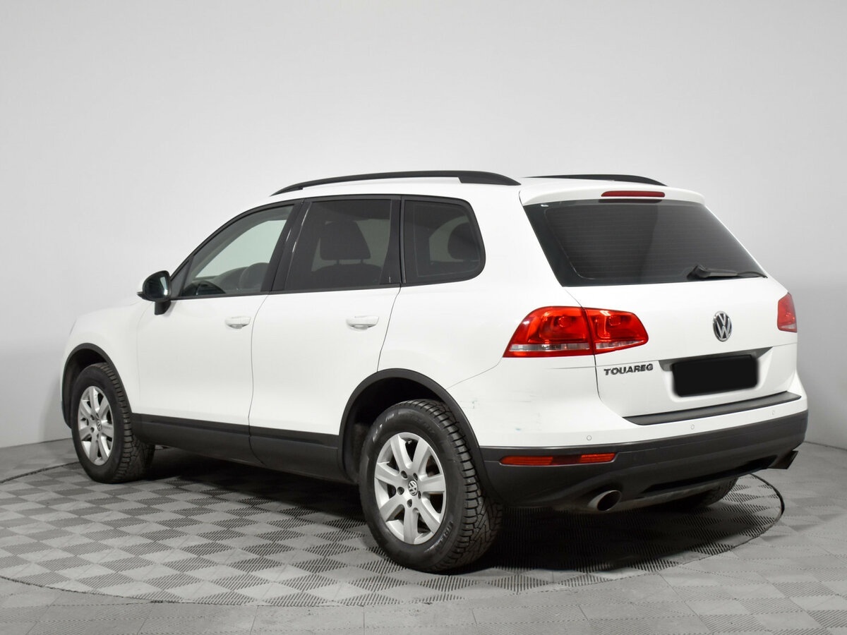 Volkswagen Touareg б/у, 2015, Автоматическая. Фото: #6