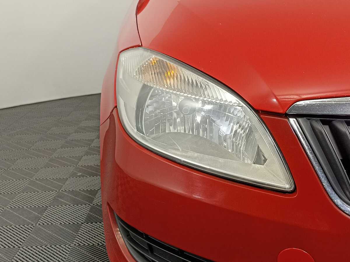 Skoda Fabia б/у, 2014, Механическая. Фото: #16