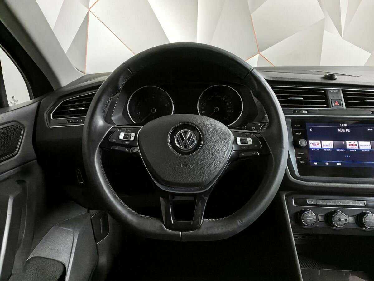 Volkswagen Tiguan б/у, 2020, Механическая. Фото: #19