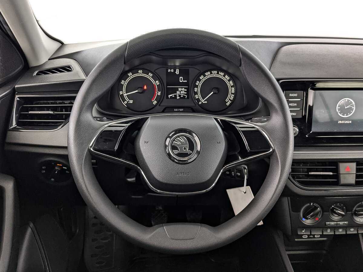 Skoda Rapid б/у, 2020, Механическая. Фото: #17