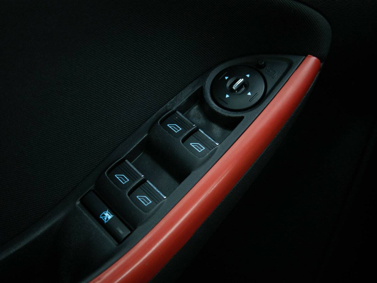 Ford Focus б/у, 2012, Роботизированная. Фото: #13