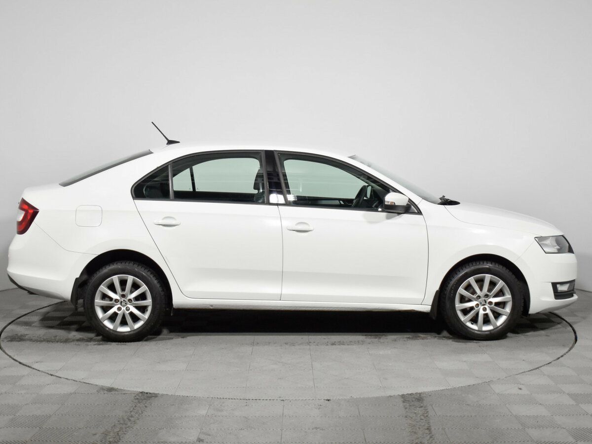 Skoda Rapid б/у, 2018, Автоматическая. Фото: #3