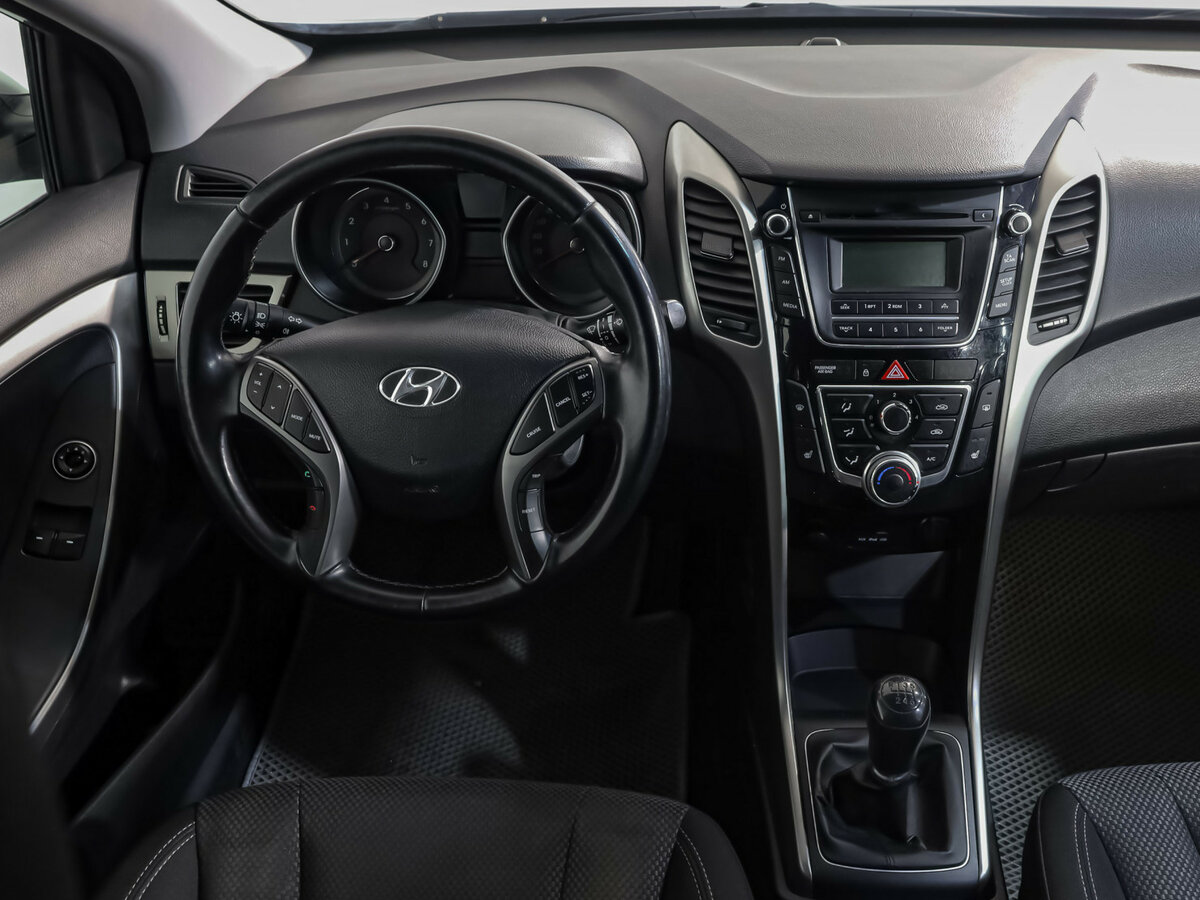 Hyundai i30 б/у, 2013, Механическая. Фото: #8