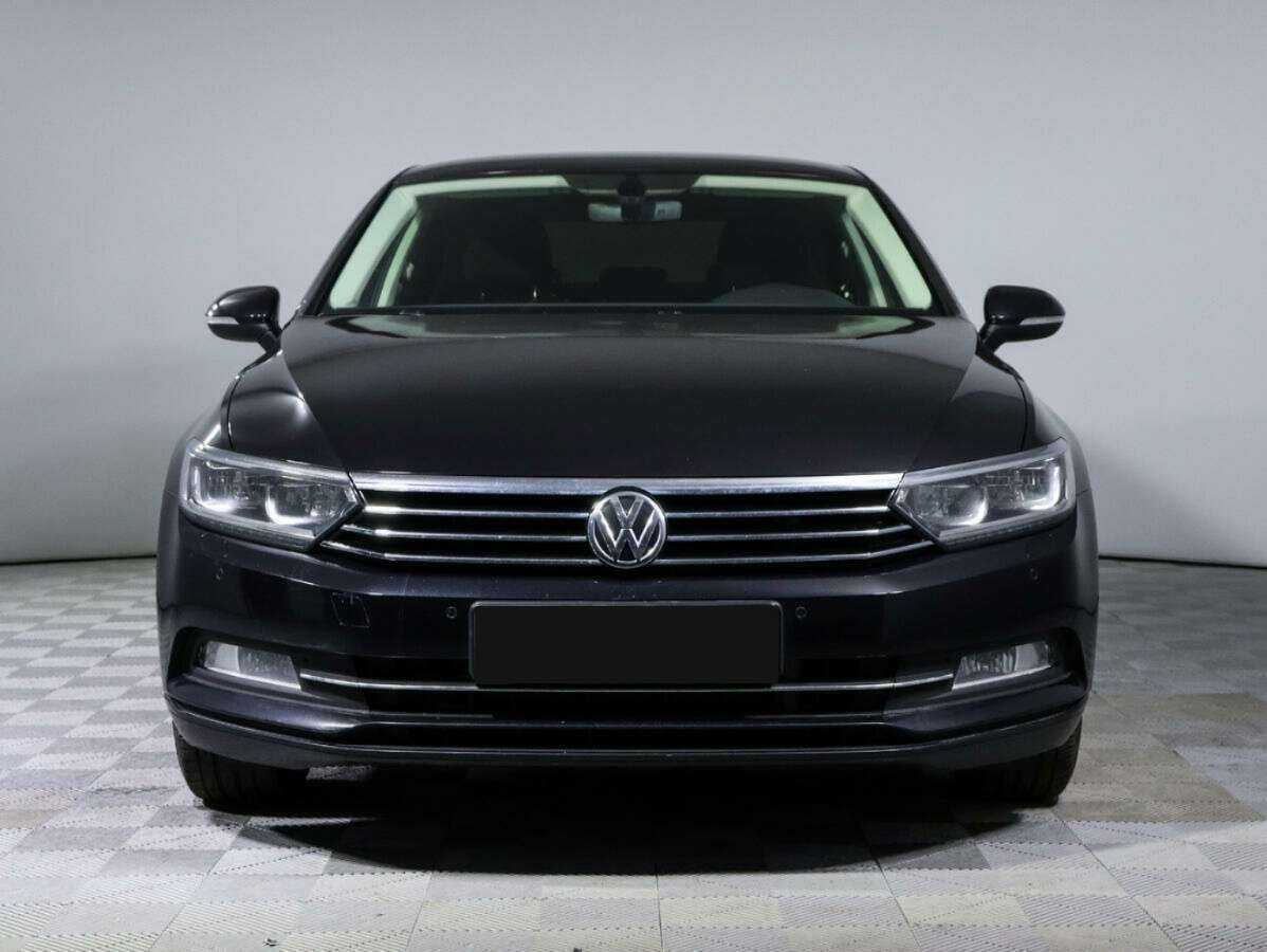 Volkswagen Passat б/у, 2015, Роботизированная. Фото: #1