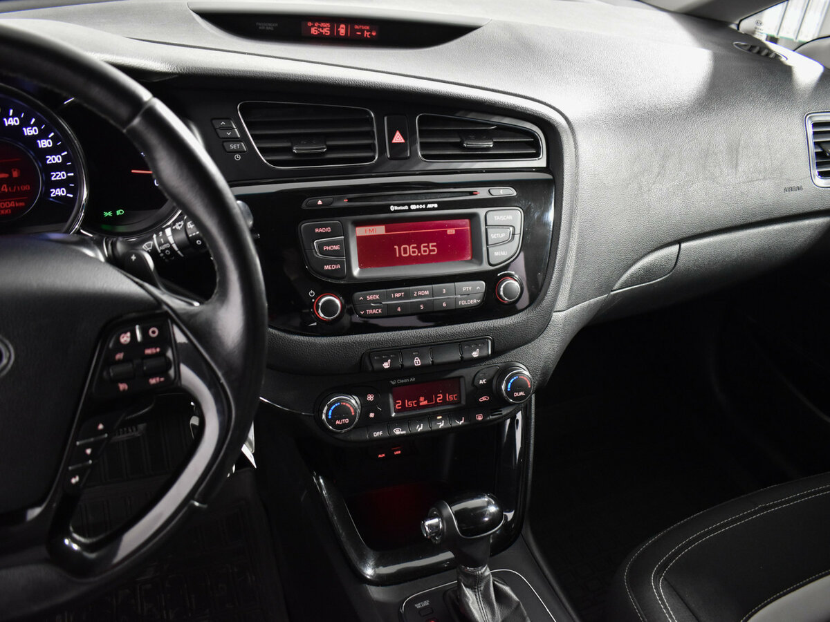 Kia Ceed б/у, 2013, Автоматическая. Фото: #16