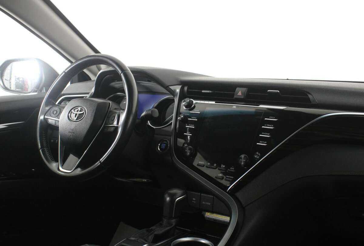 Toyota Camry б/у, 2020, Автоматическая. Фото: #8