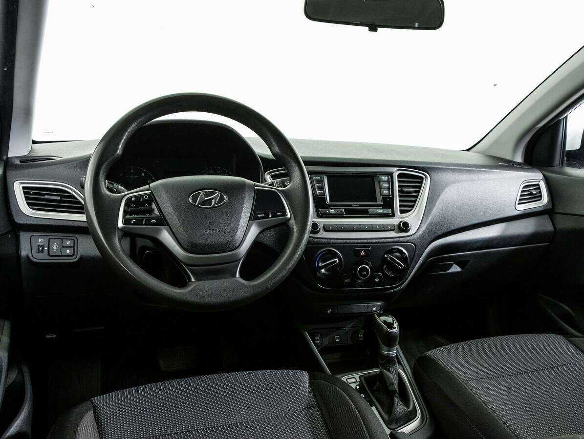Hyundai Solaris б/у, 2020, Автоматическая. Фото: #9