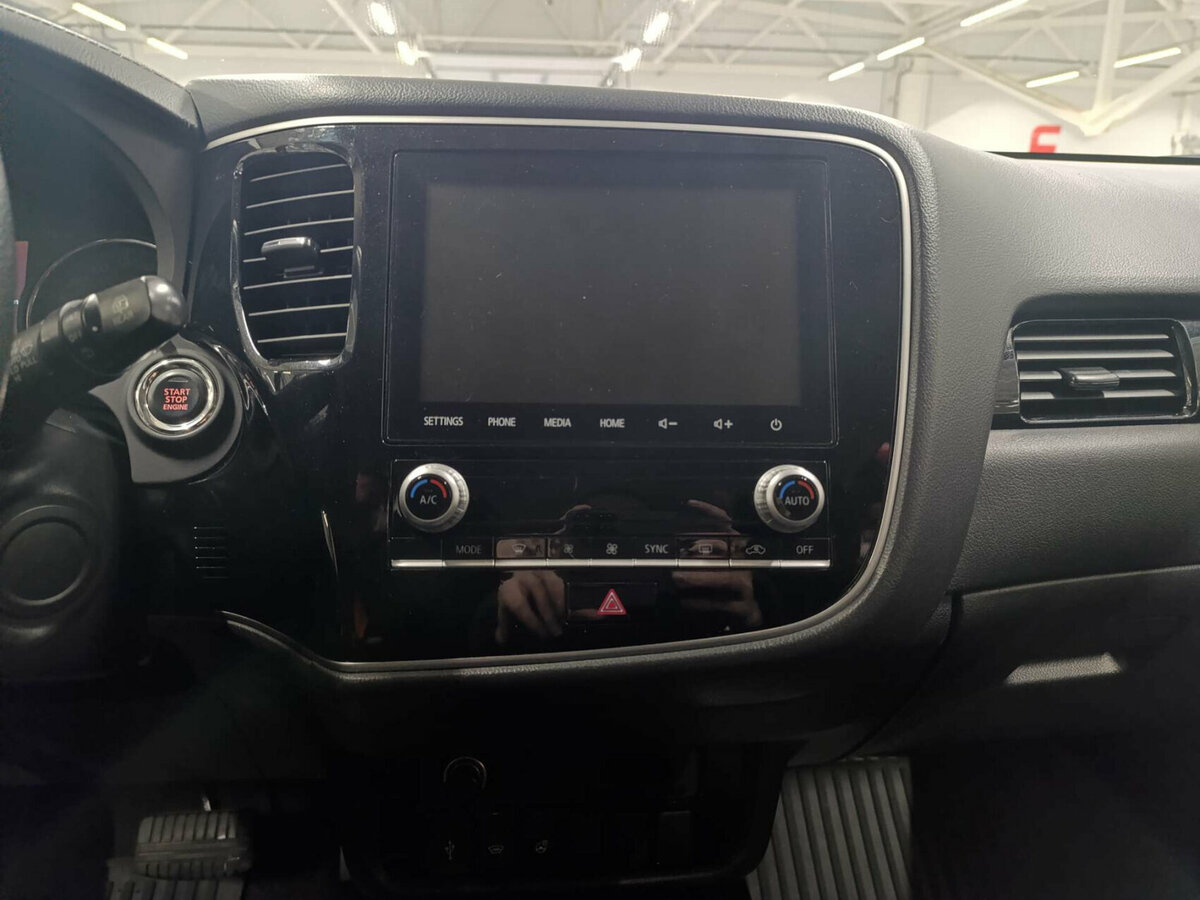 Mitsubishi Outlander б/у, 2021, Вариатор. Фото: #14