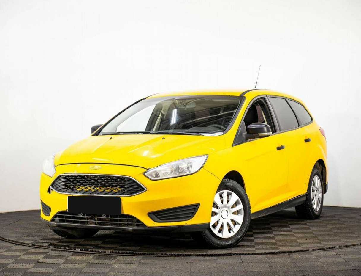 Ford Focus б/у, 2016, Механическая. Фото: #0