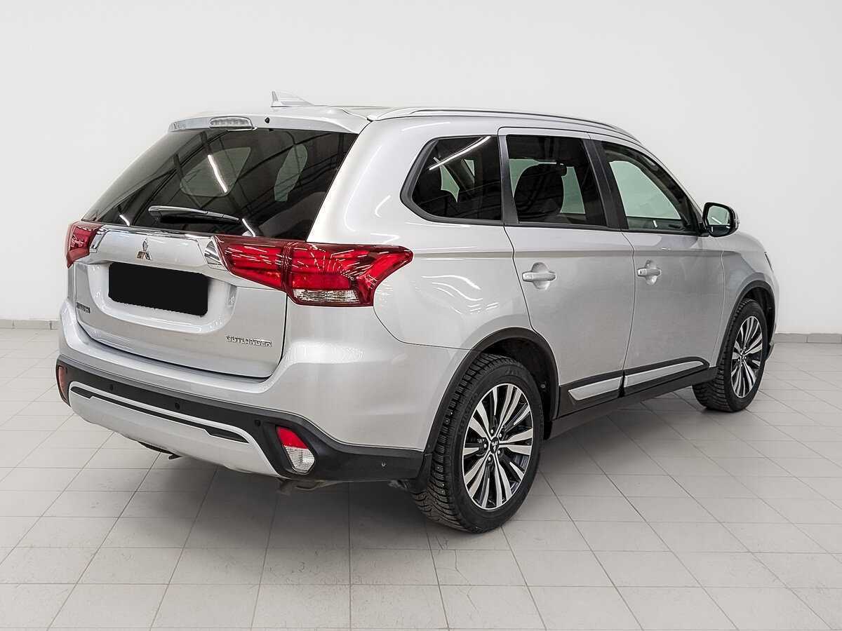 Mitsubishi Outlander б/у, 2020, Вариатор. Фото: #4