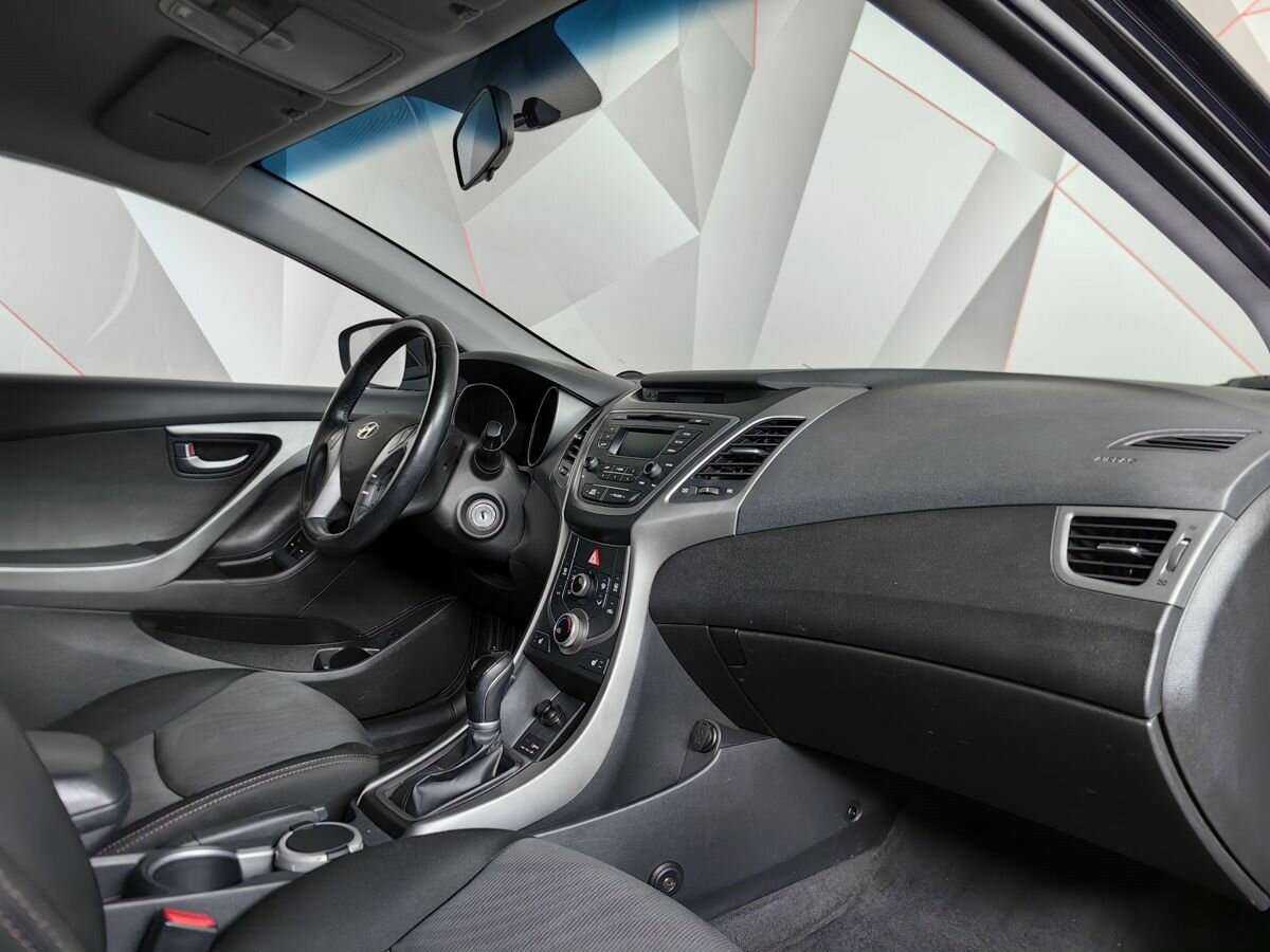Hyundai Elantra б/у, 2015, Автоматическая. Фото: #8