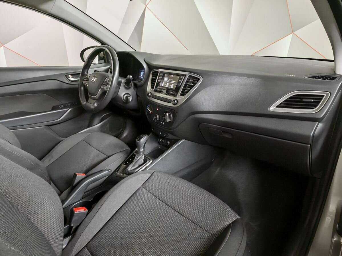 Hyundai Solaris б/у, 2019, Автоматическая. Фото: #6