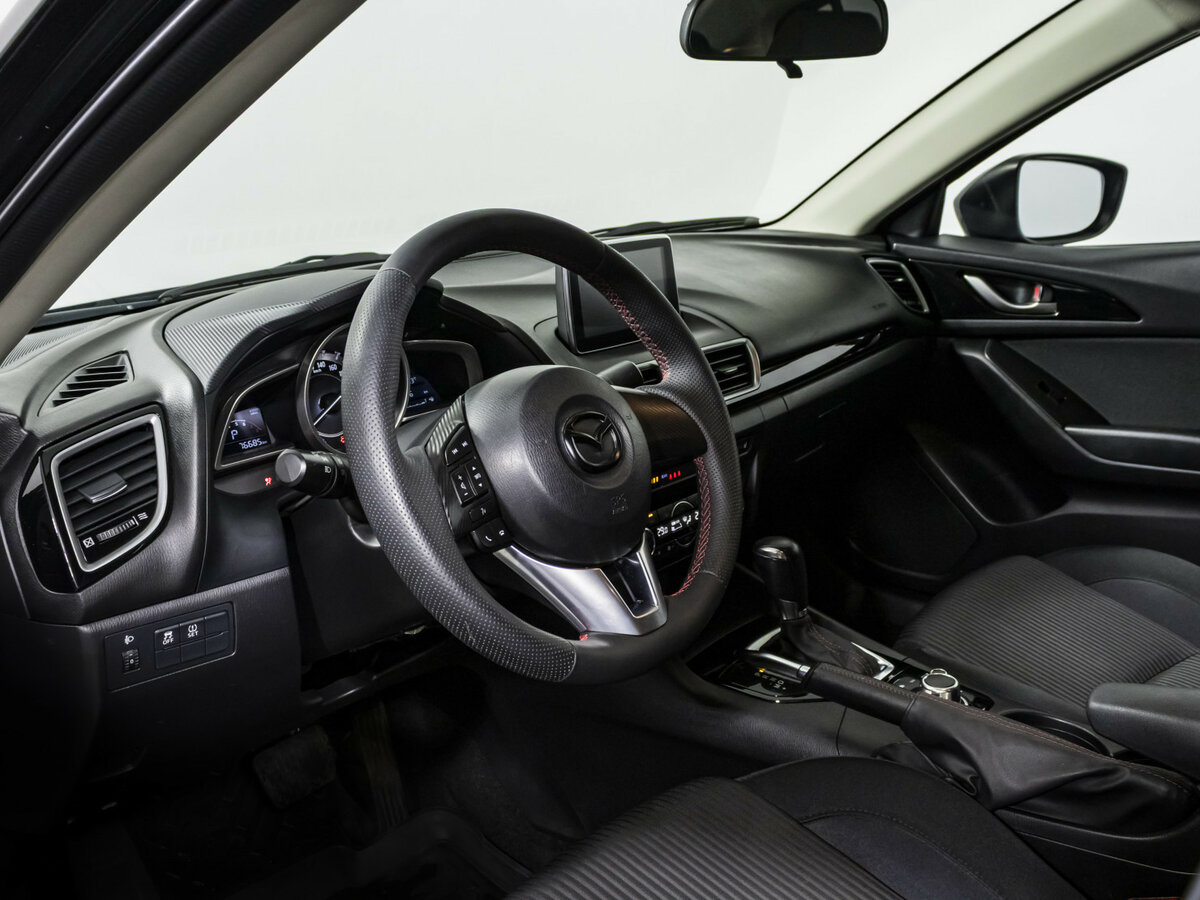 Mazda 3 б/у, 2015, Автоматическая. Фото: #7