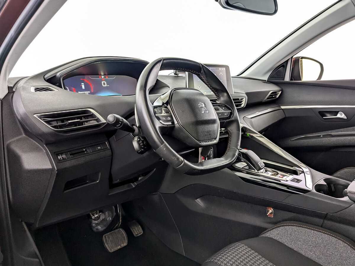 Peugeot 3008 б/у, 2017, Автоматическая. Фото: #13