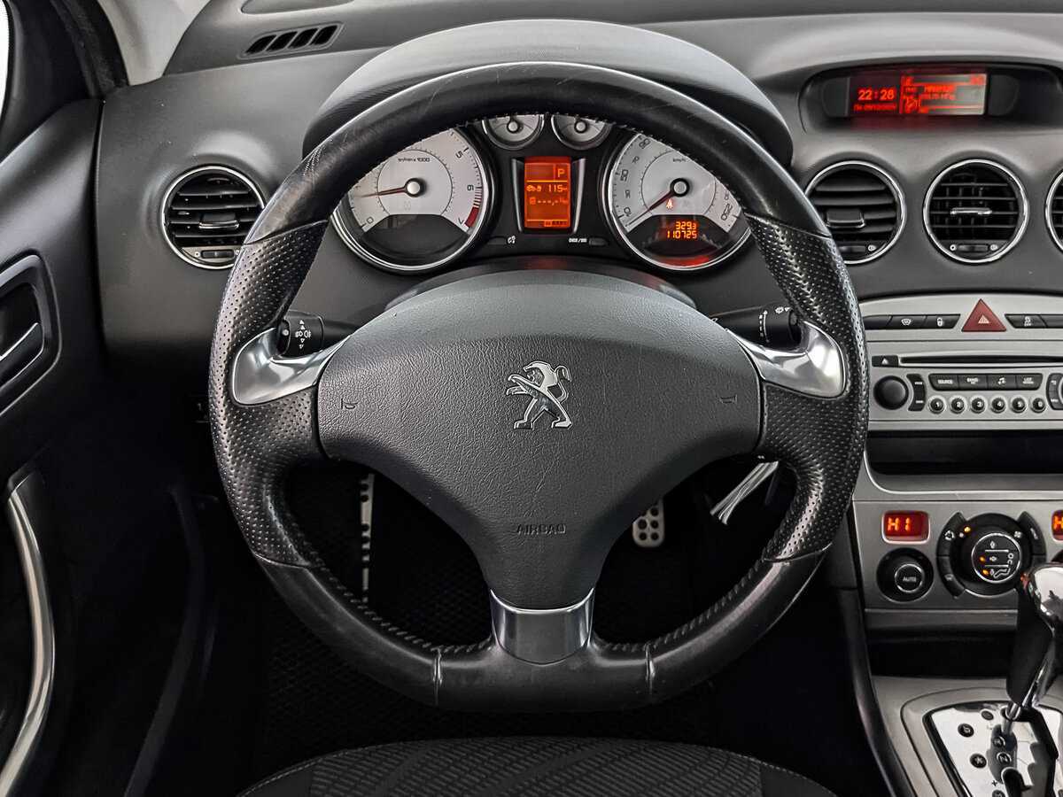 Peugeot 408 б/у, 2016, Автоматическая. Фото: #19
