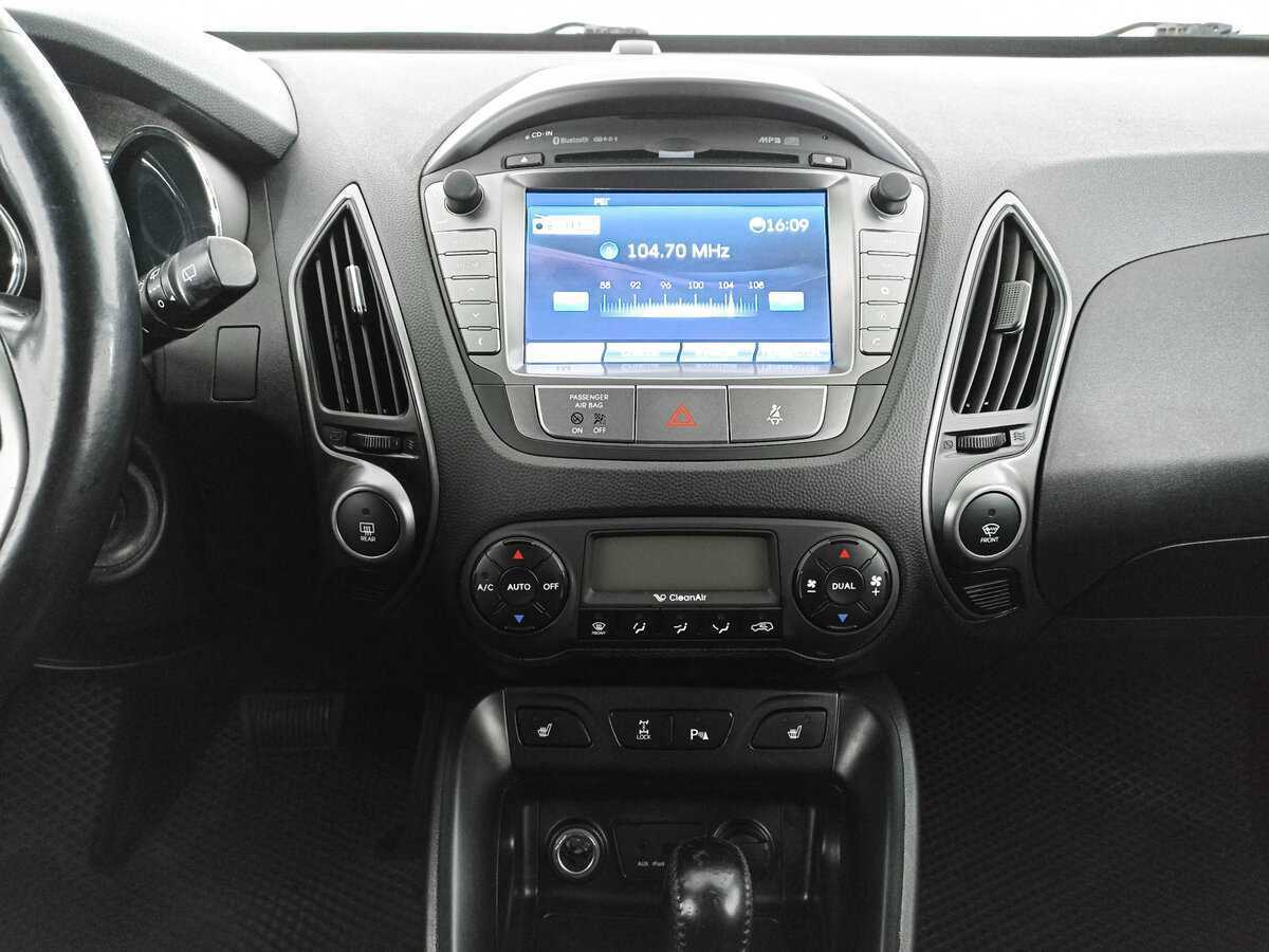 Hyundai ix35 б/у, 2014, Автоматическая. Фото: #14