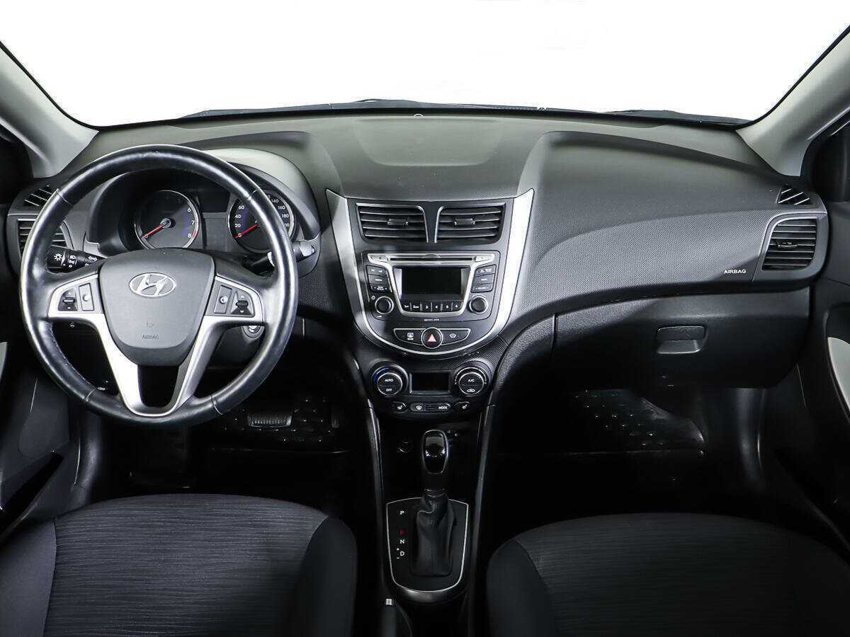 Hyundai Solaris б/у, 2016, Автоматическая. Фото: #10
