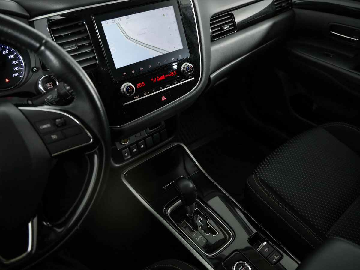 Mitsubishi Outlander б/у, 2021, Вариатор. Фото: #20