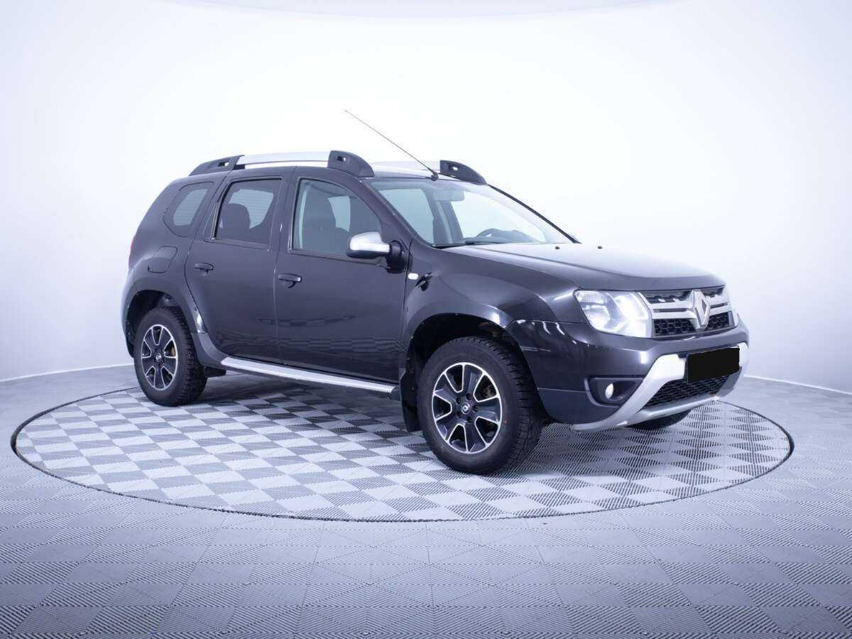 Renault Duster б/у, 2017, Механическая. Фото: #2