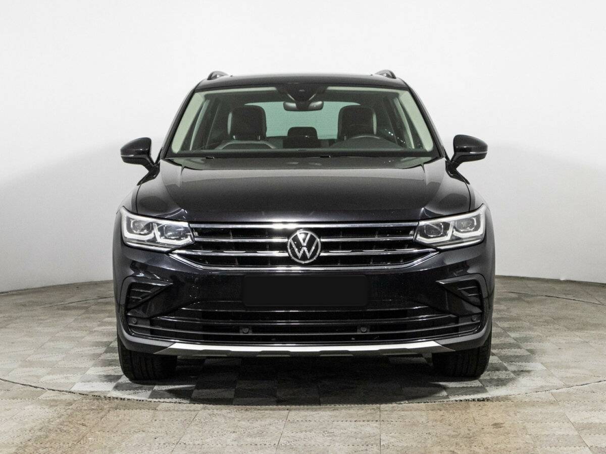 Volkswagen Tiguan б/у, 2022, Роботизированная. Фото: #1