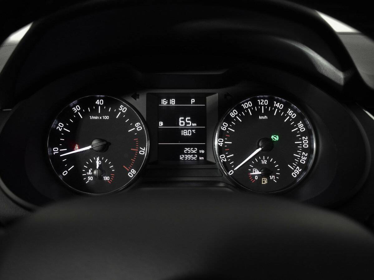 Skoda Octavia б/у, 2015, Автоматическая. Фото: #12